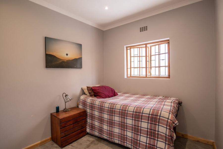 1 Bedroom Property for Sale in Helgarda Estate Western Cape